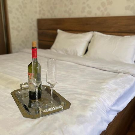 Story Guesthouse Kazbegi Bagian luar foto